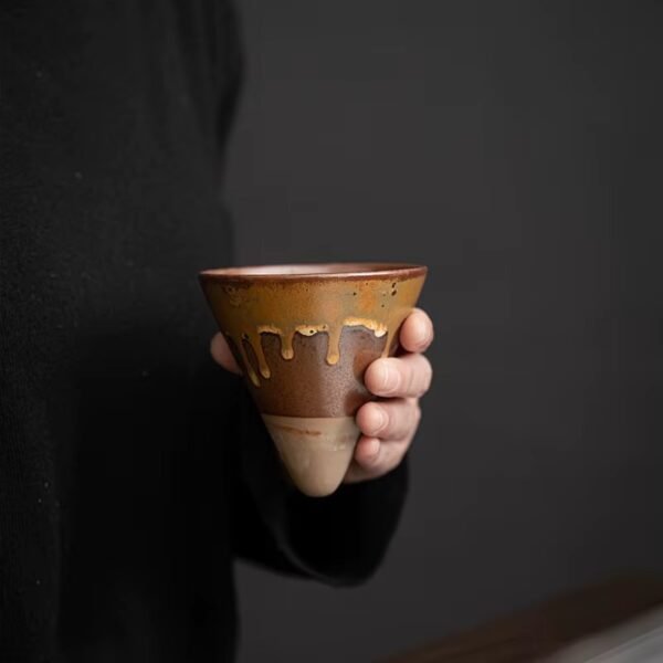 180 ml Conical Ceramic Cup with a Base